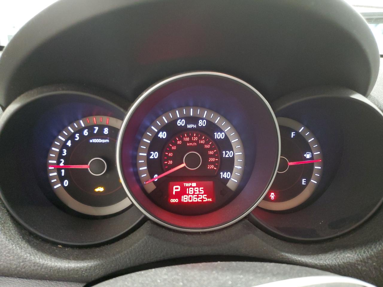 2010 Kia Forte - Image 9