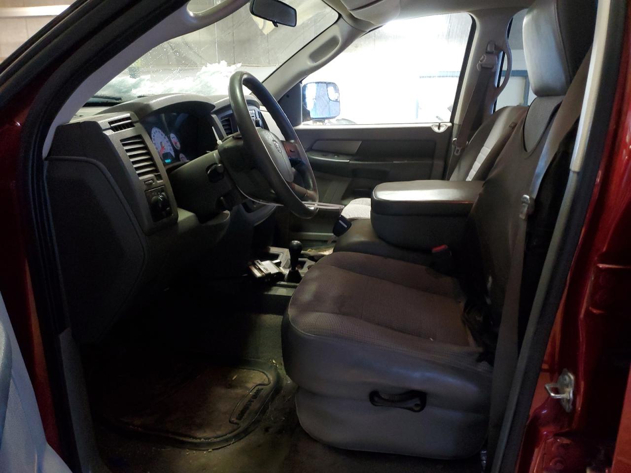 2009 Dodge RAM - Image 7