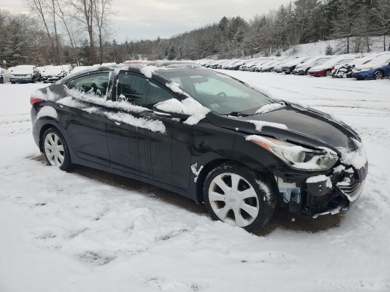 2013 Hyundai Elantra - Image 4