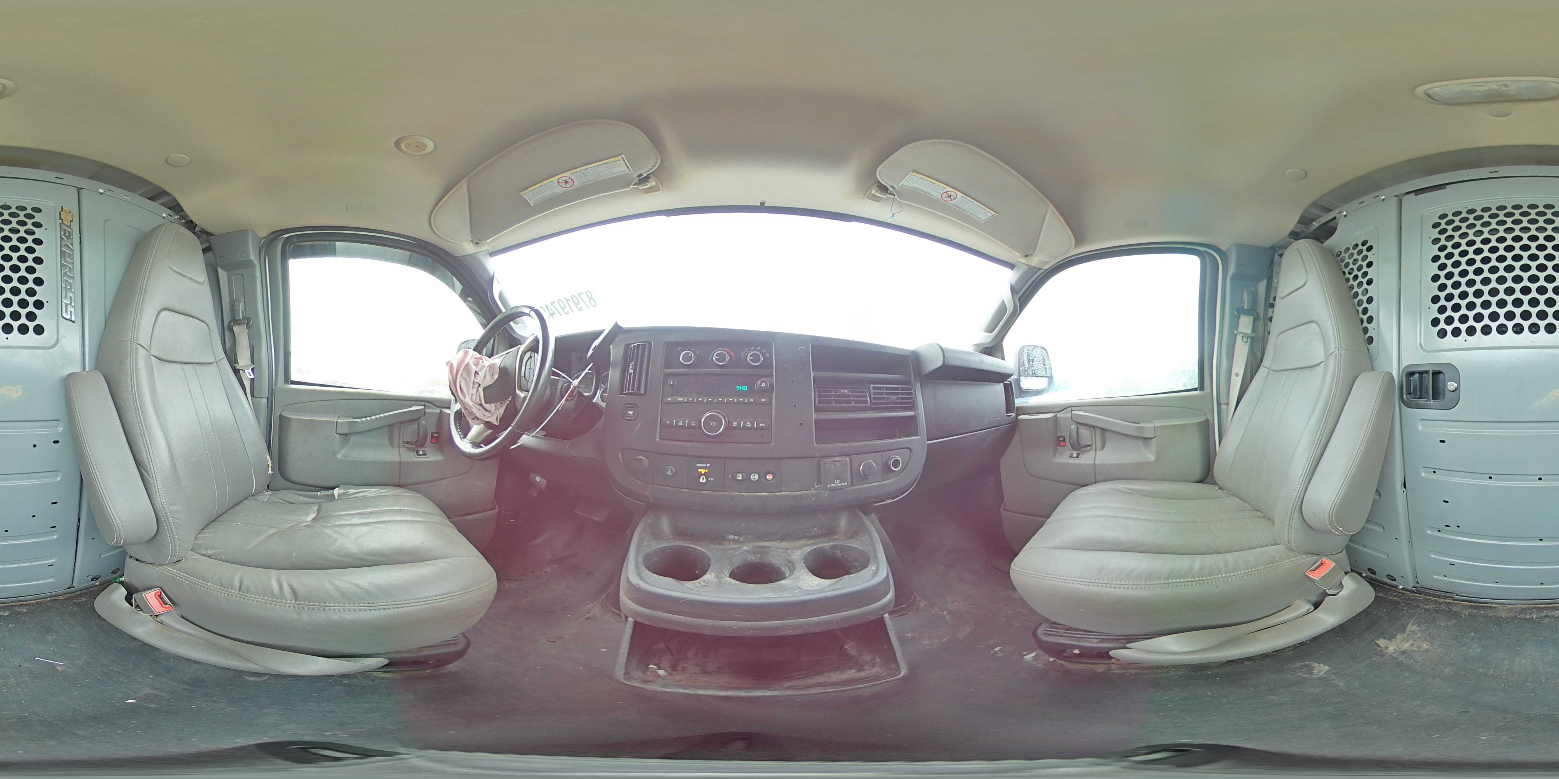 2017 Chevrolet Express - Image 14