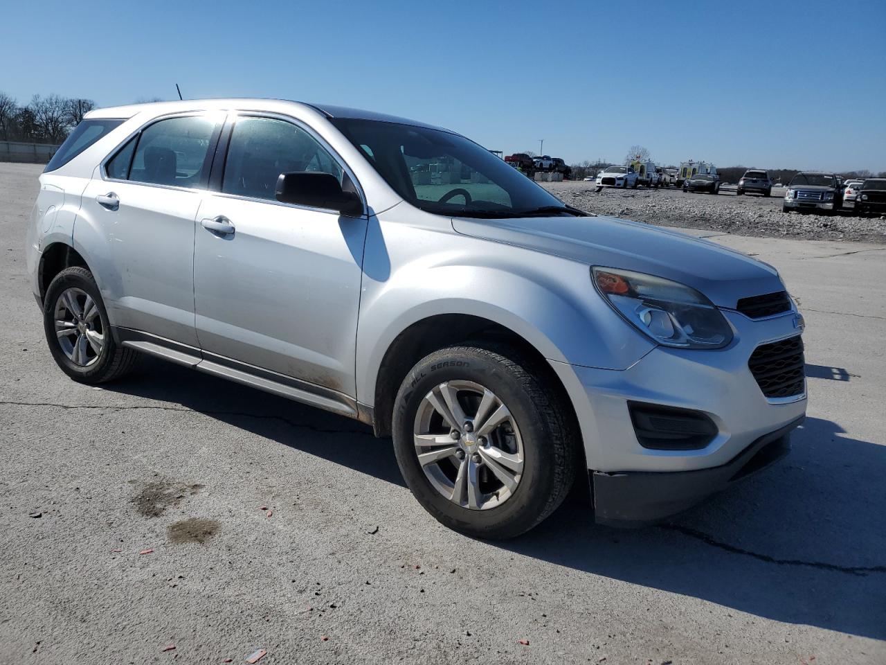 2017 Chevrolet Equinox - Image 4
