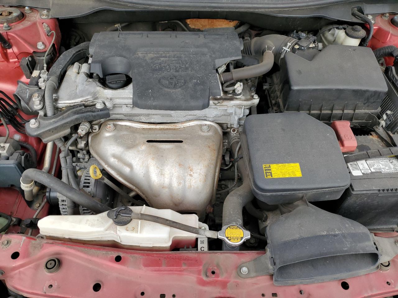 2013 Toyota Camry - Image 12