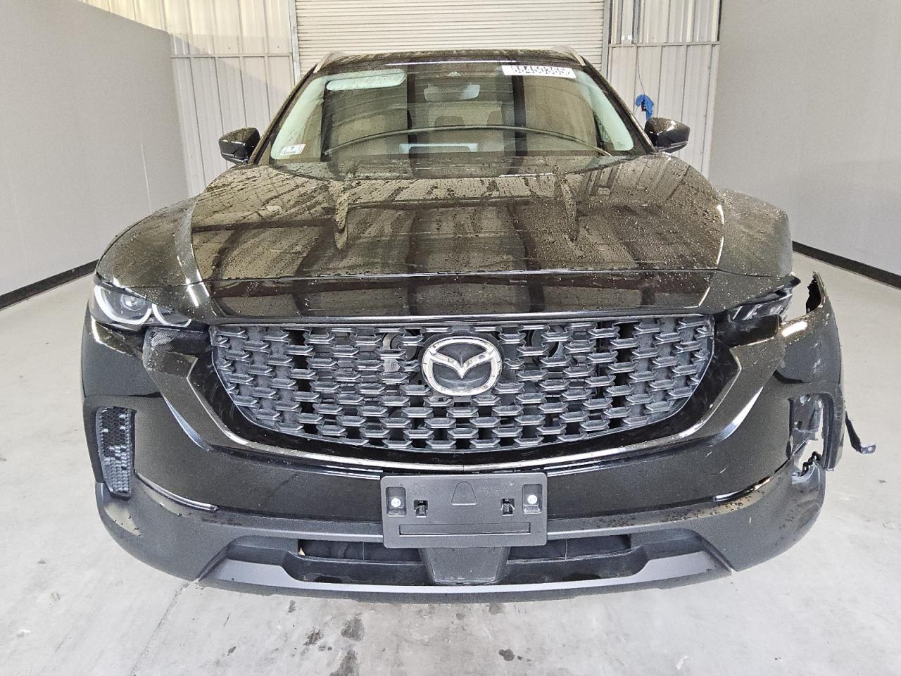 2023 Mazda CX-50 - Image 5