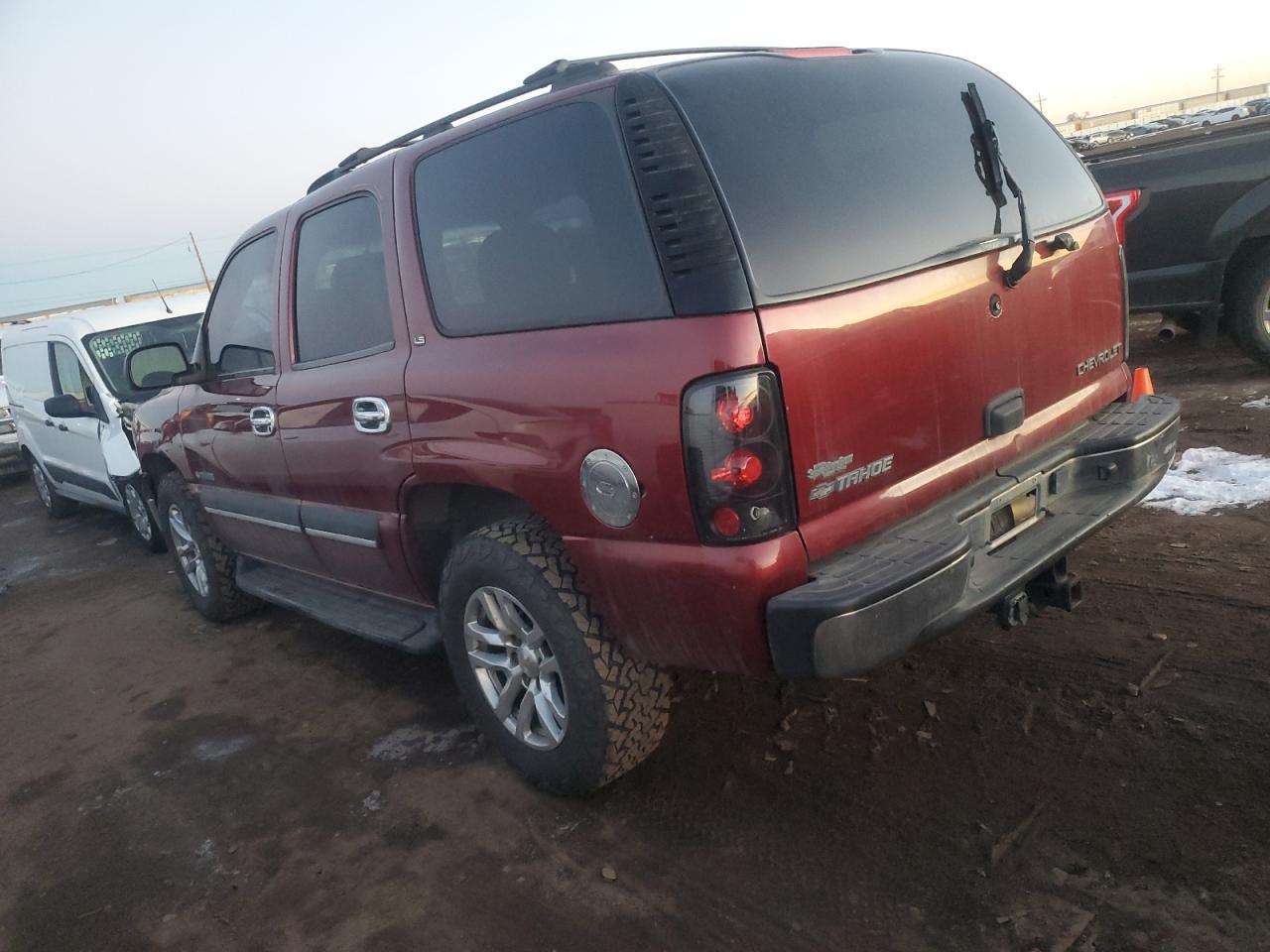 2002 Chevrolet Tahoe - Image 2