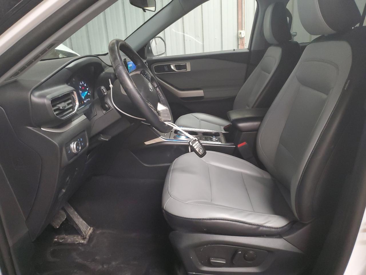2021 Ford Explorer - Image 7
