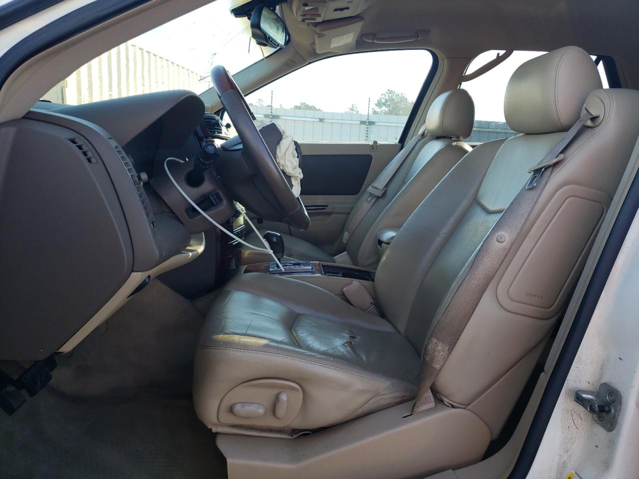 2006 Cadillac SRX - Image 7
