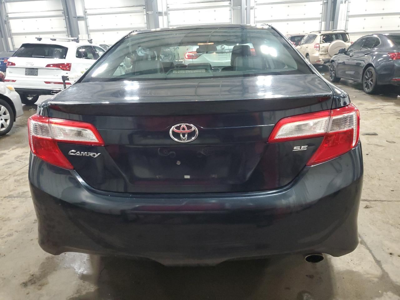 2013 Toyota Camry - Image 6