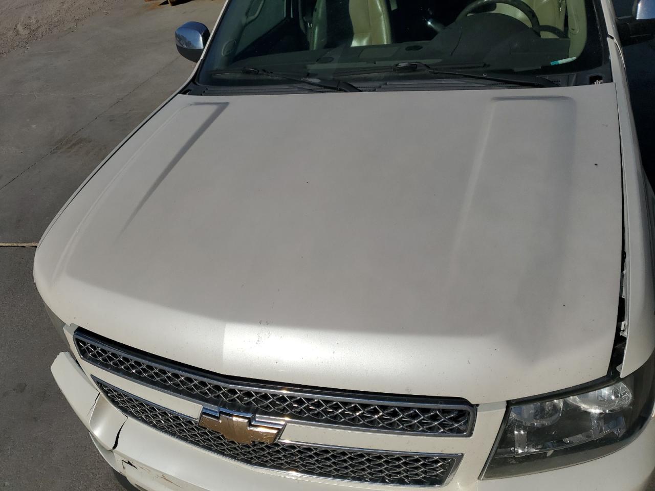 2010 Chevrolet Tahoe - Image 12