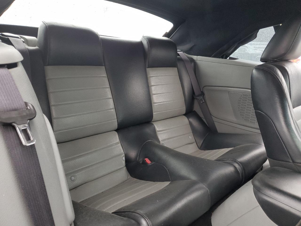 2007 Ford Mustang Gt VIN: 1ZVFT85H275365353 Lot: 42509375