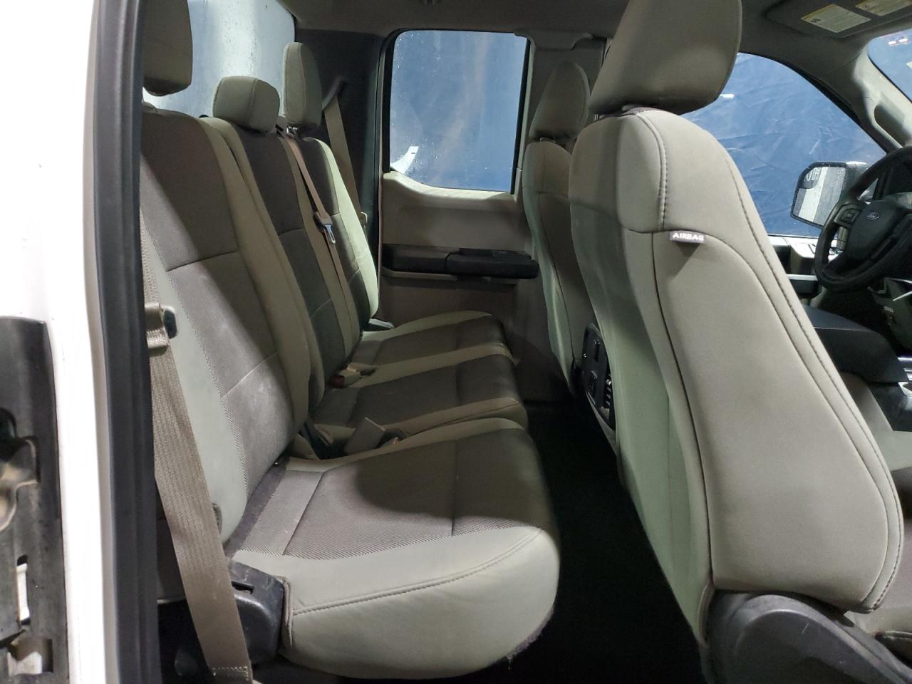 2017 Ford F-150 - Image 10