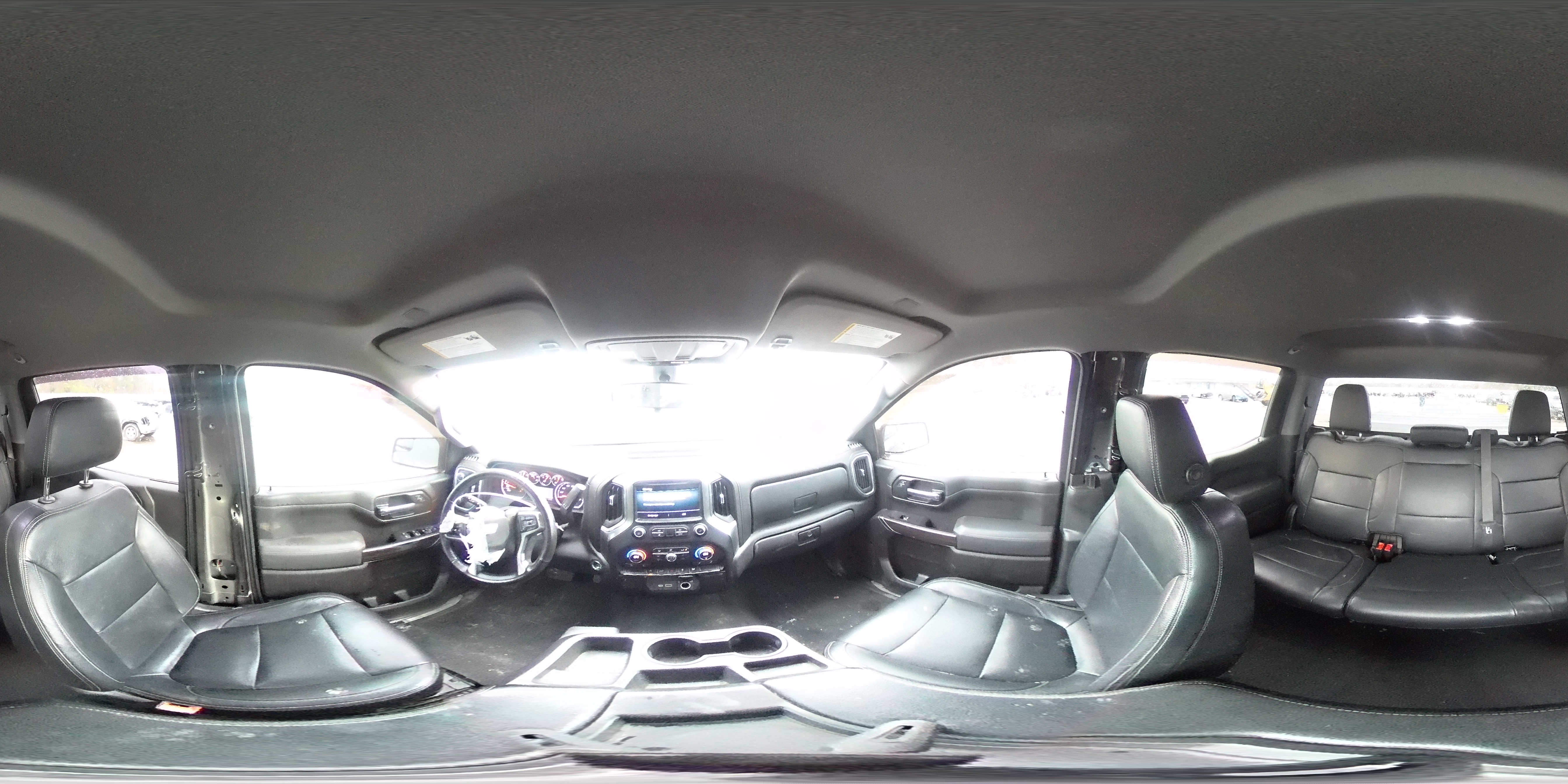 2020 Chevrolet Silverado - Image 16