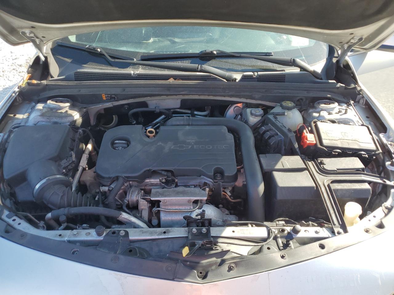 2016 Chevrolet Malibu - Image 12