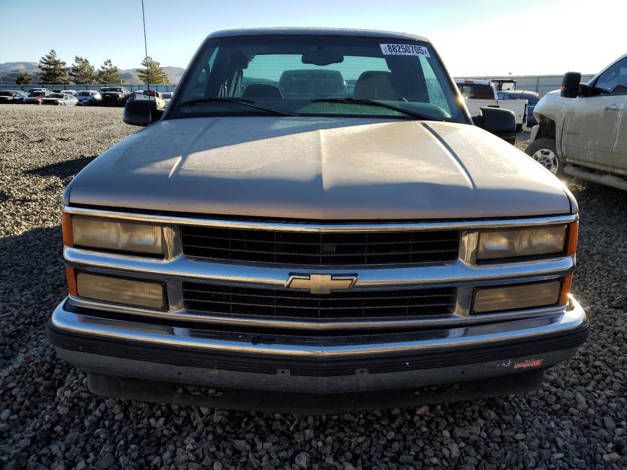1998 Chevrolet GMT-400 - Image 5
