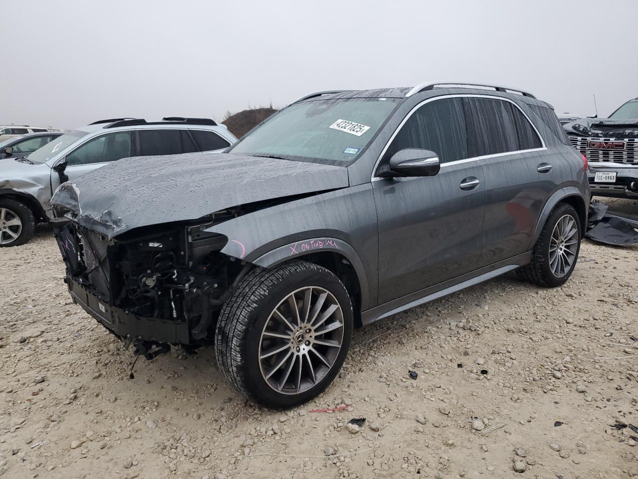 2024 Mercedes-Benz GLE - Image 1