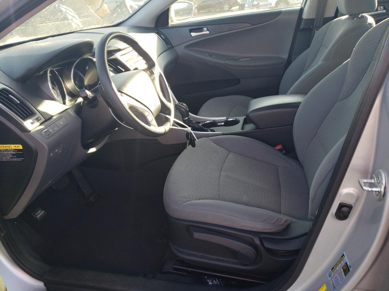 2014 Hyundai Sonata - Image 7