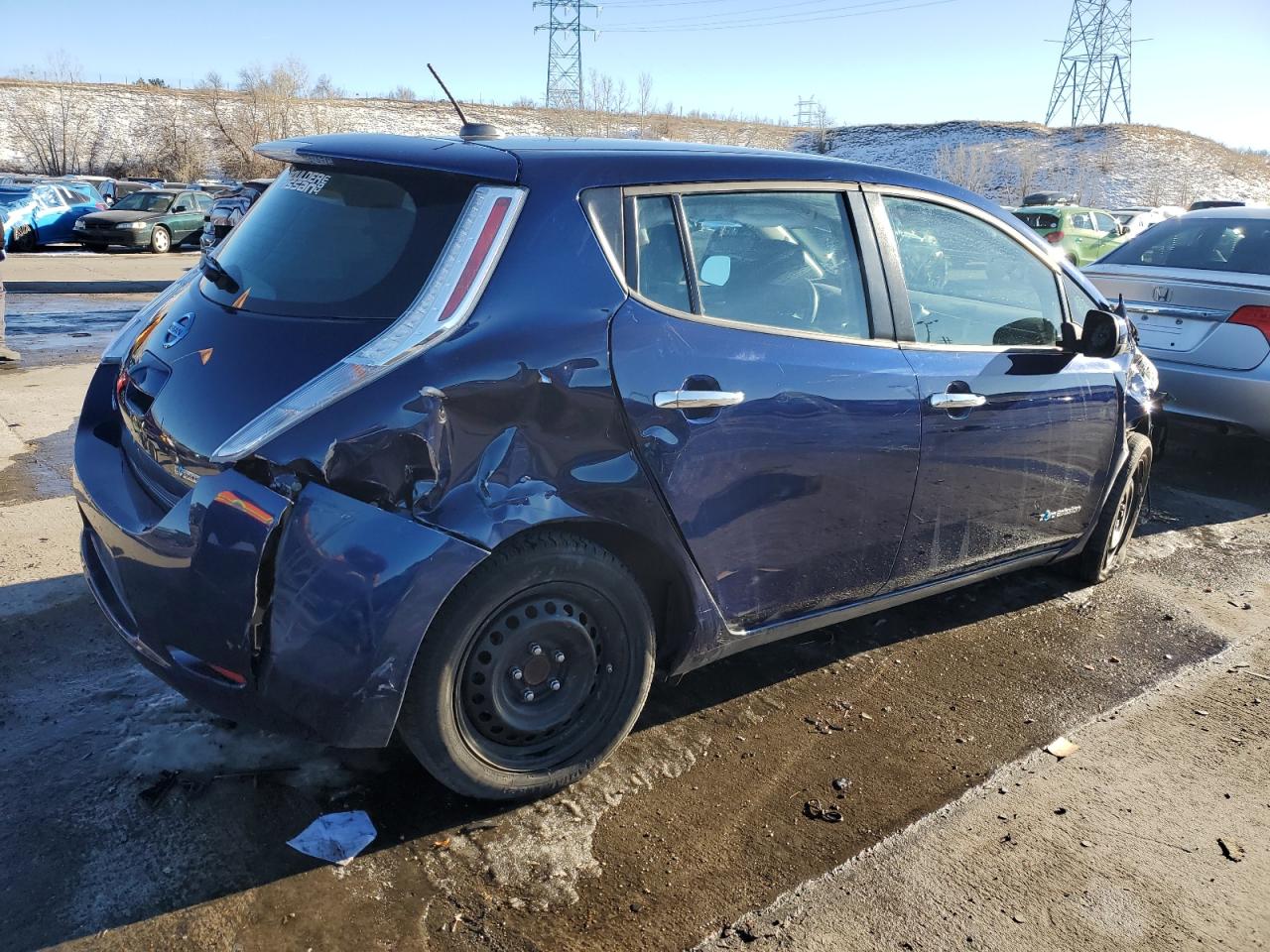 2017 Nissan Leaf - Image 3
