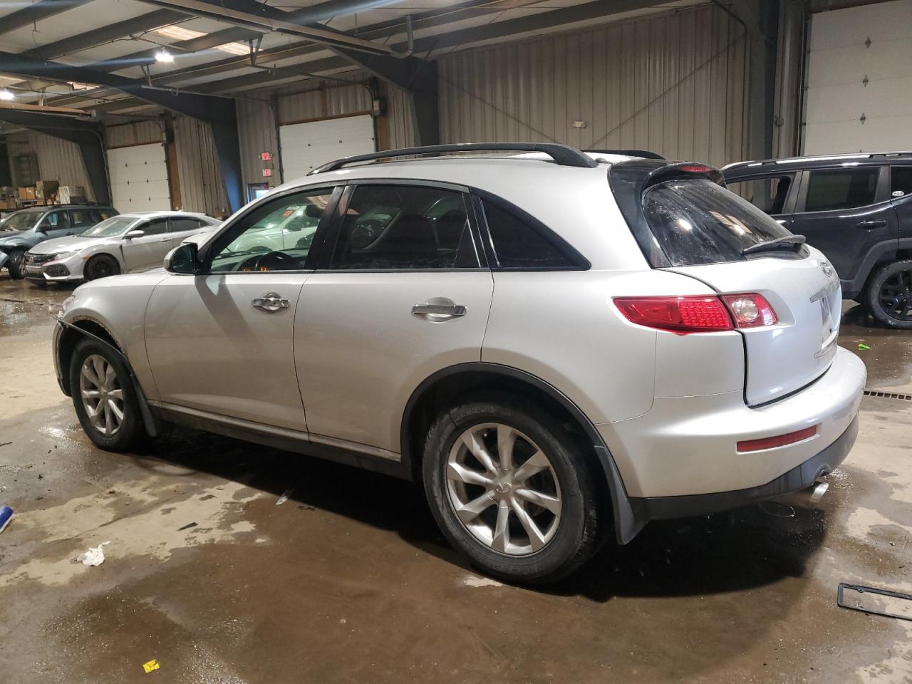 2006 Infiniti FX - Image 2