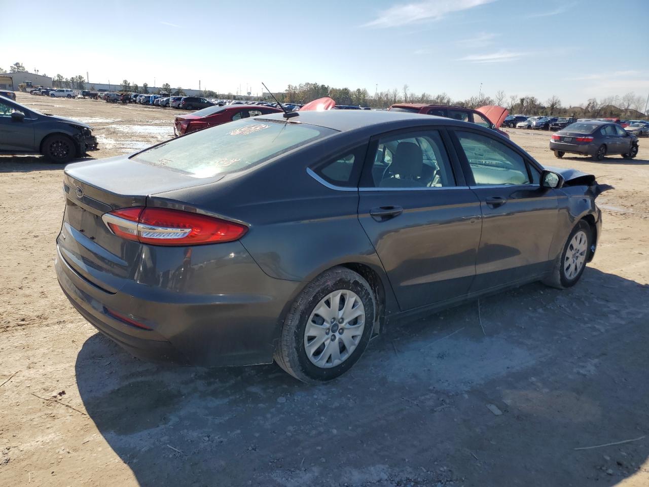 2019 Ford Fusion - Image 3