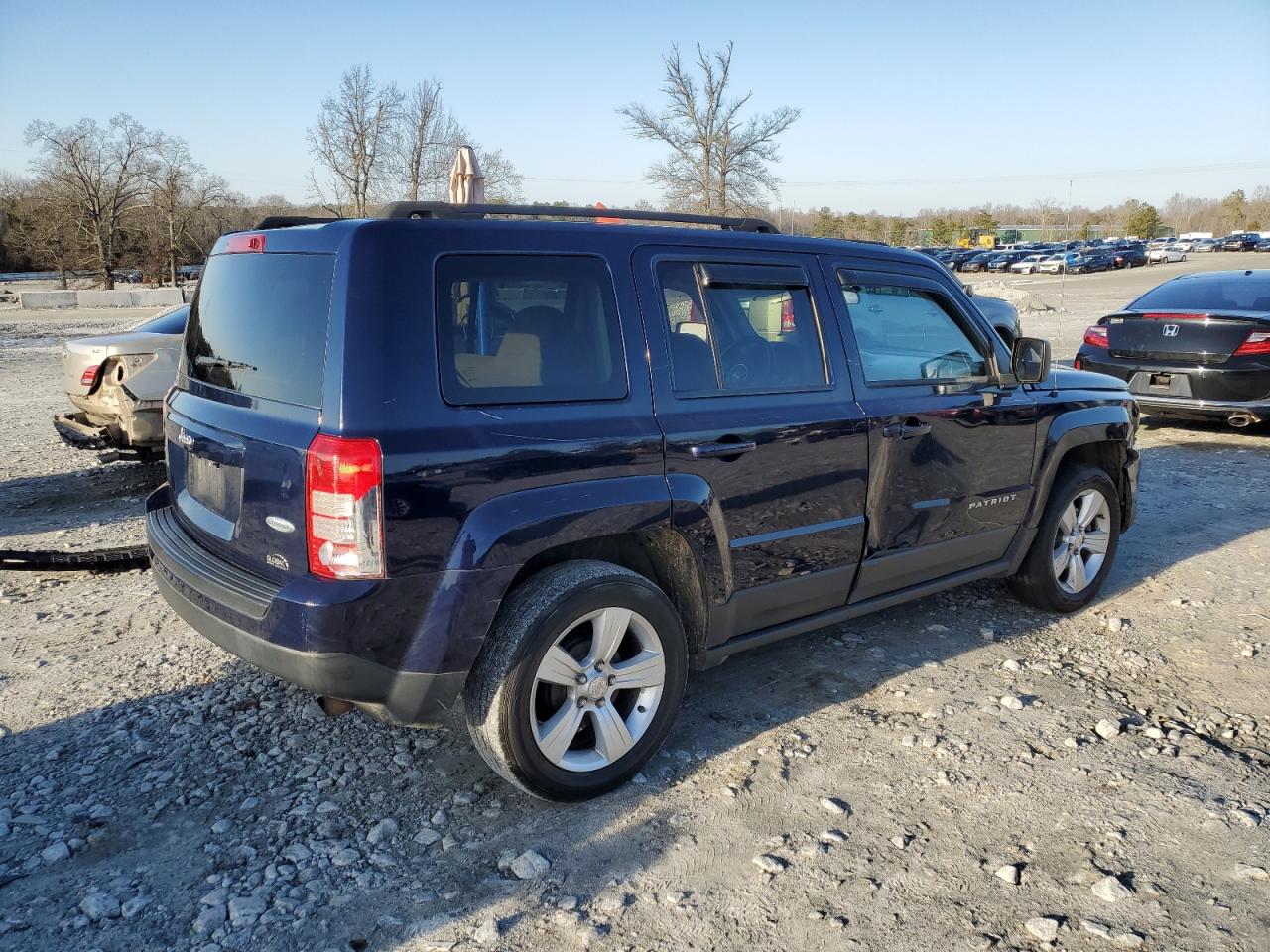2013 Jeep Liberty (Patriot) - Image 3