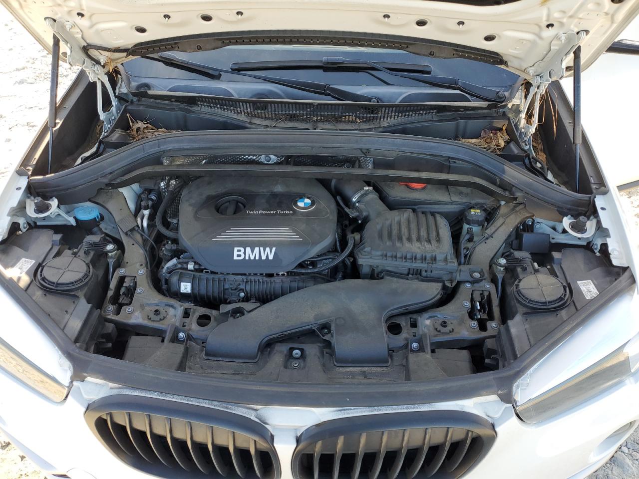 2016 BMW X1 - Image 12