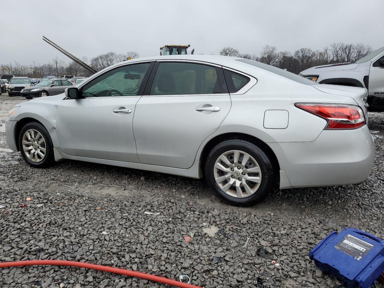 2015 Nissan Altima - Image 2