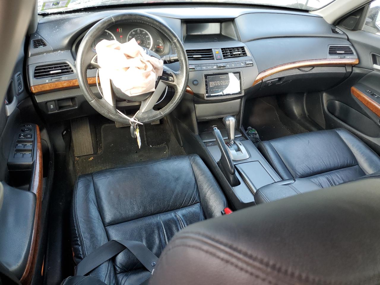 2012 Honda Accord - Image 8