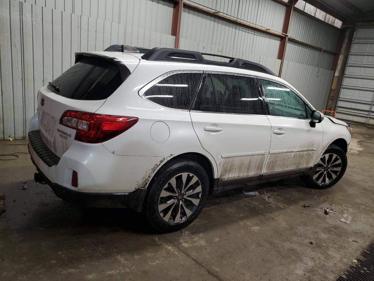 2017 Subaru Outback - Image 3