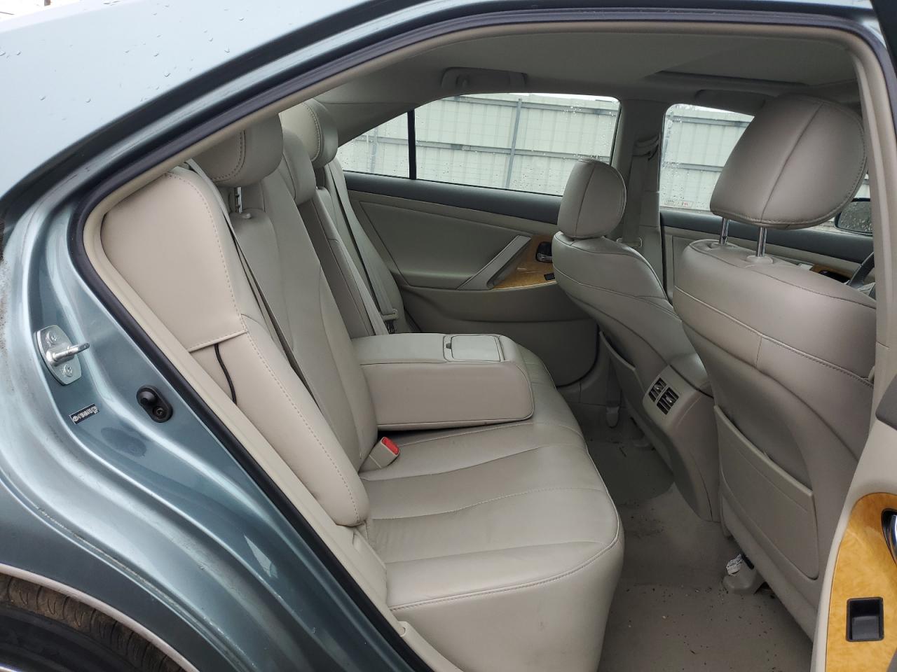 2007 Toyota Camry - Image 10