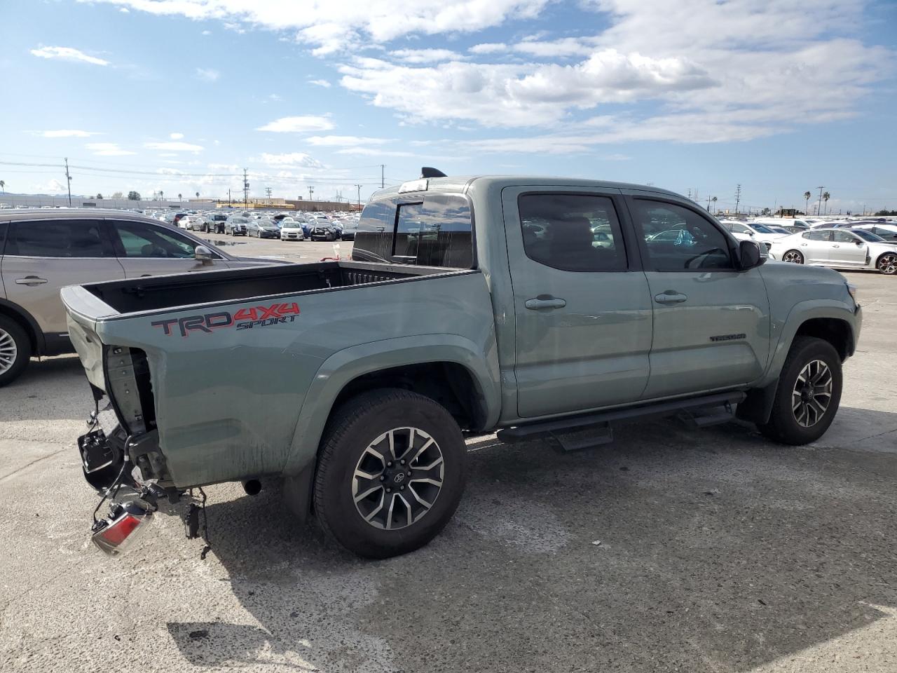 2022 Toyota Tacoma - Image 3