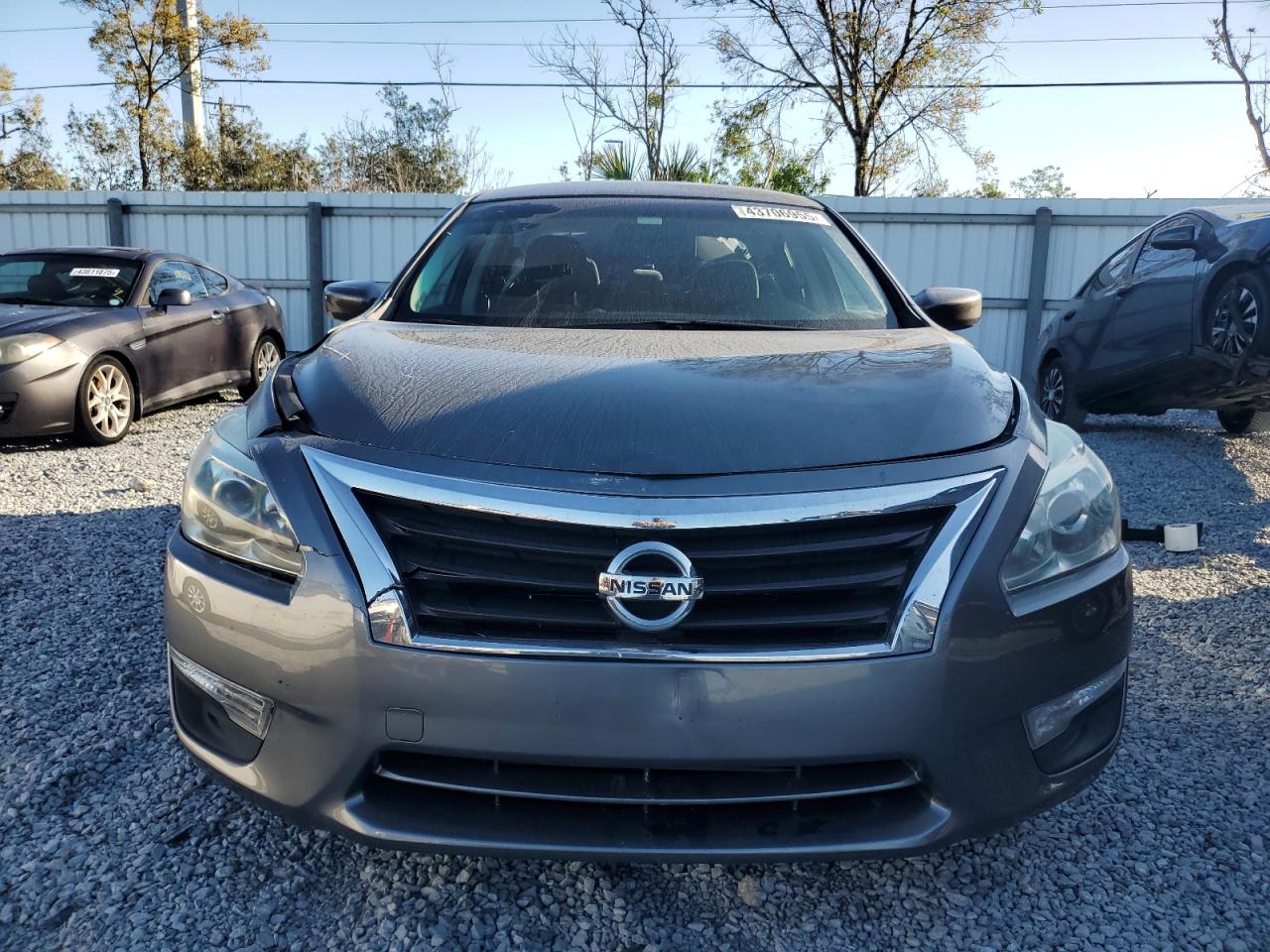 2015 Nissan Altima - Image 5
