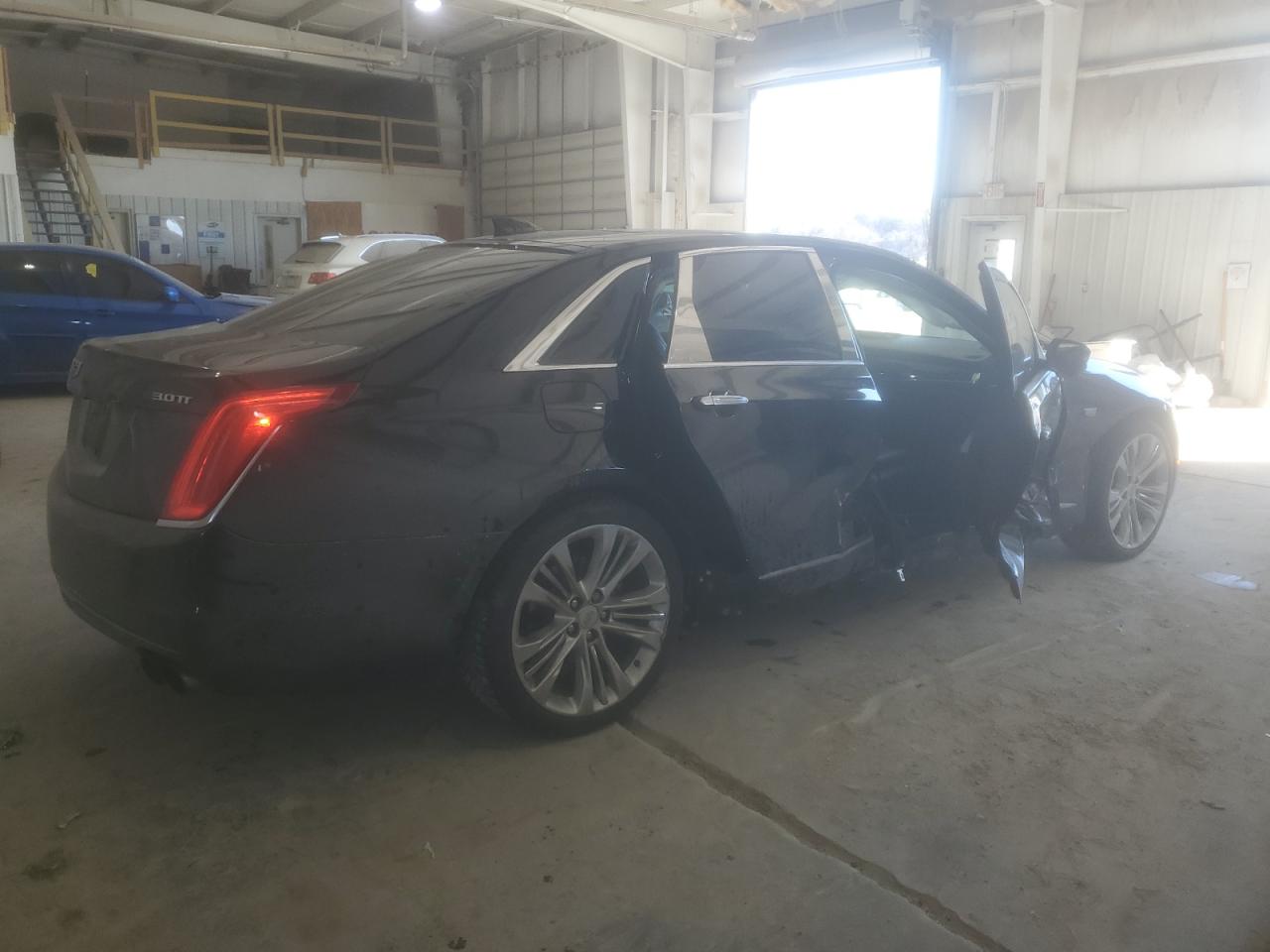 2016 Cadillac CT6 - Image 3