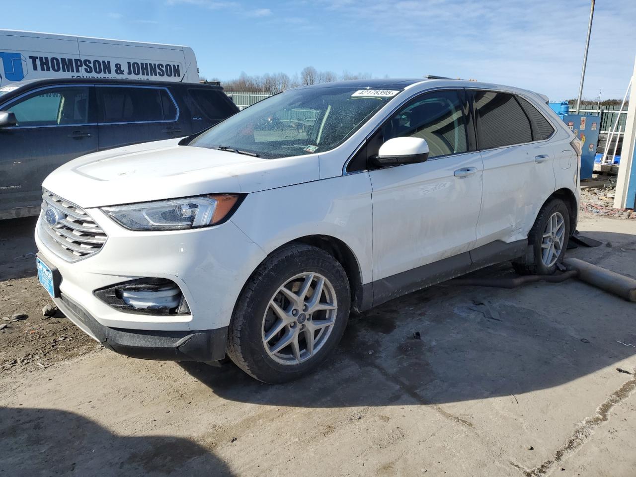 2021 Ford Edge - Image 1