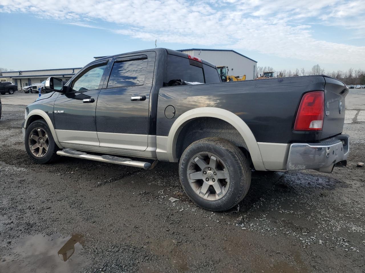 2010 Dodge RAM - Image 2