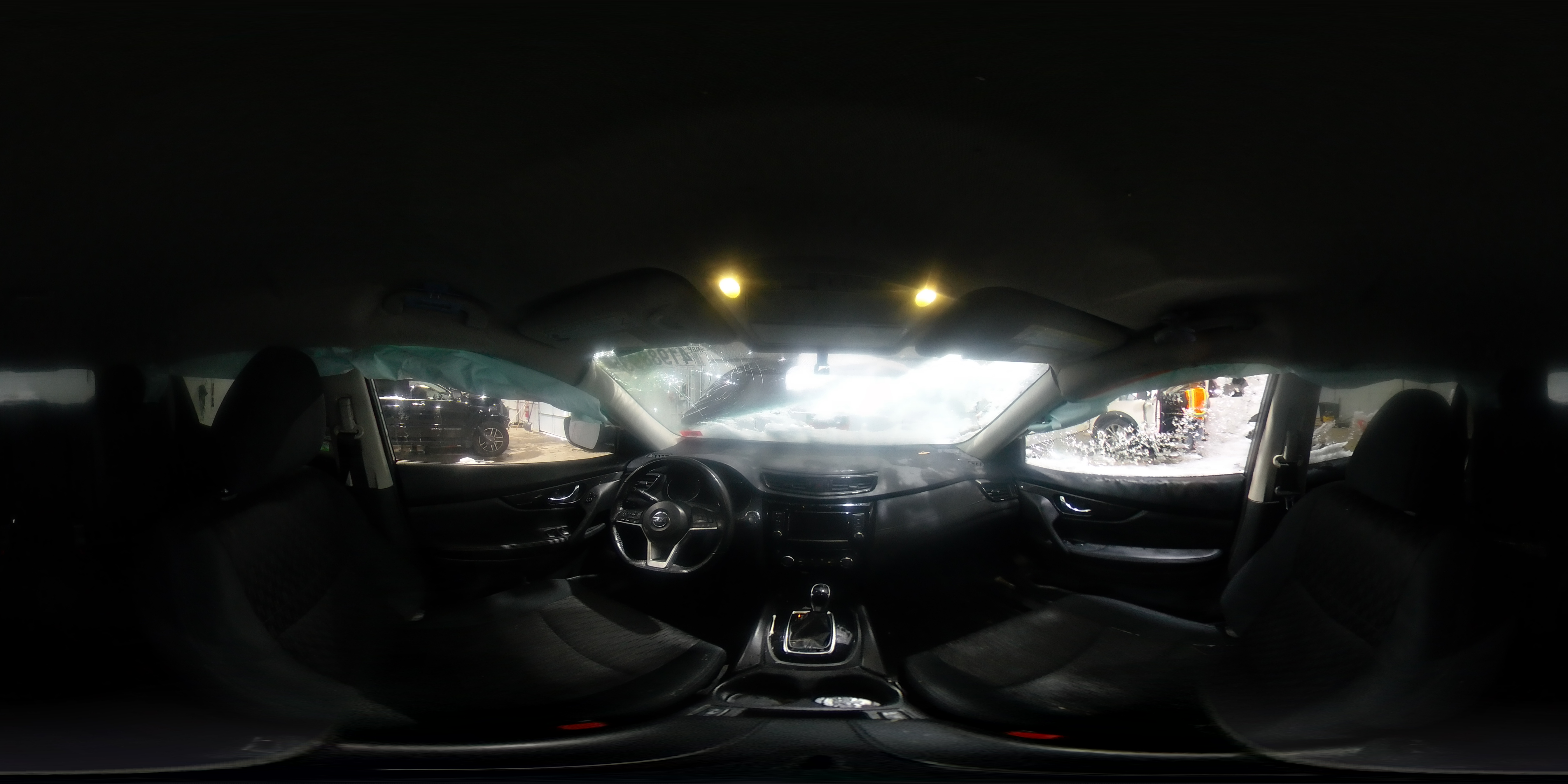 2018 Nissan Rogue - Image 14