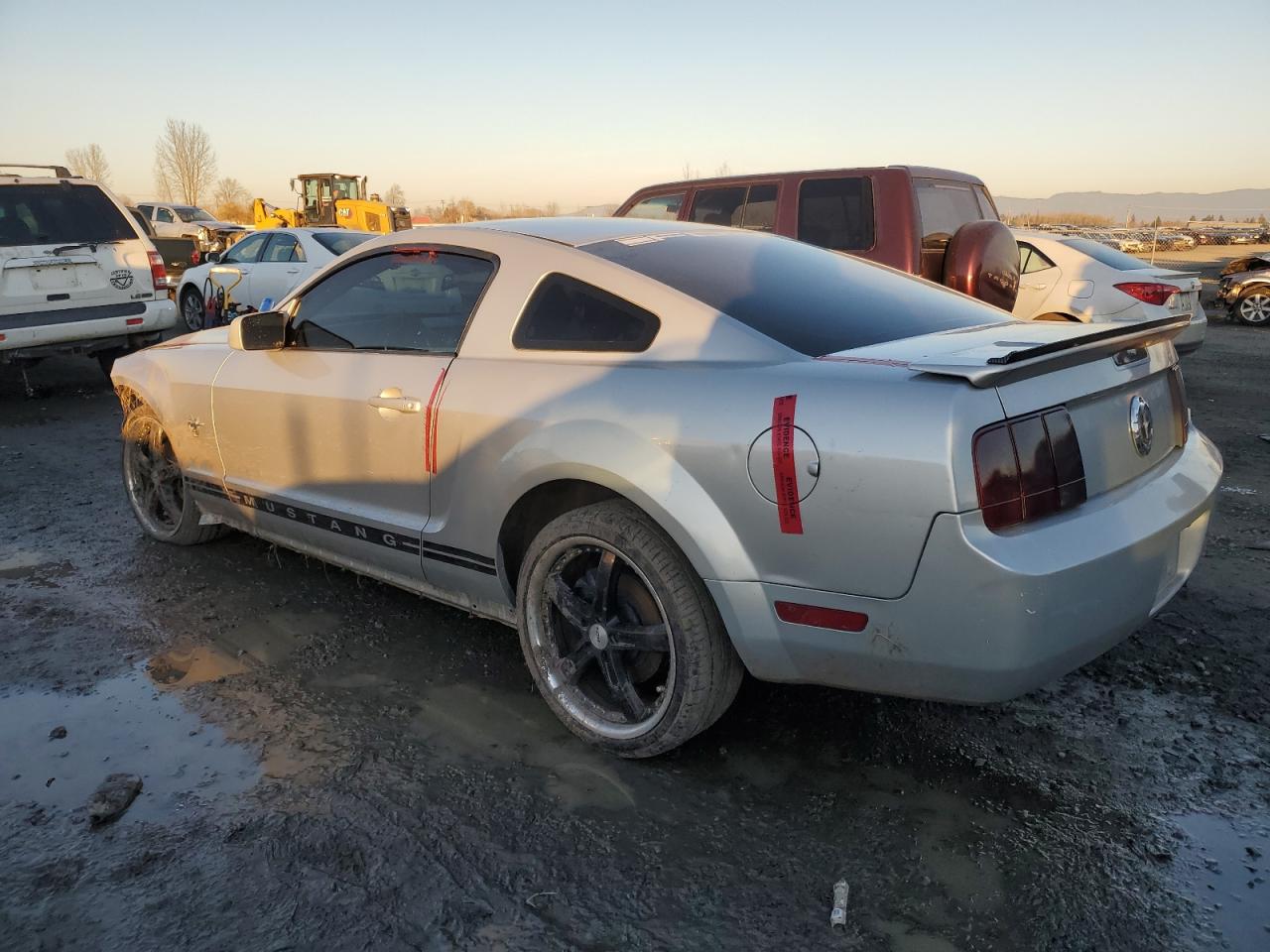 2009 Ford Mustang - Image 2