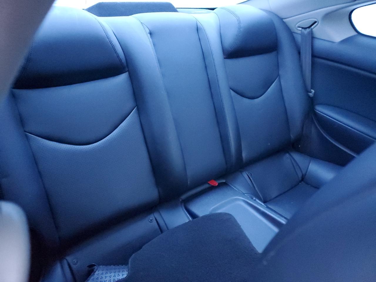 2011 Infiniti G - Image 10