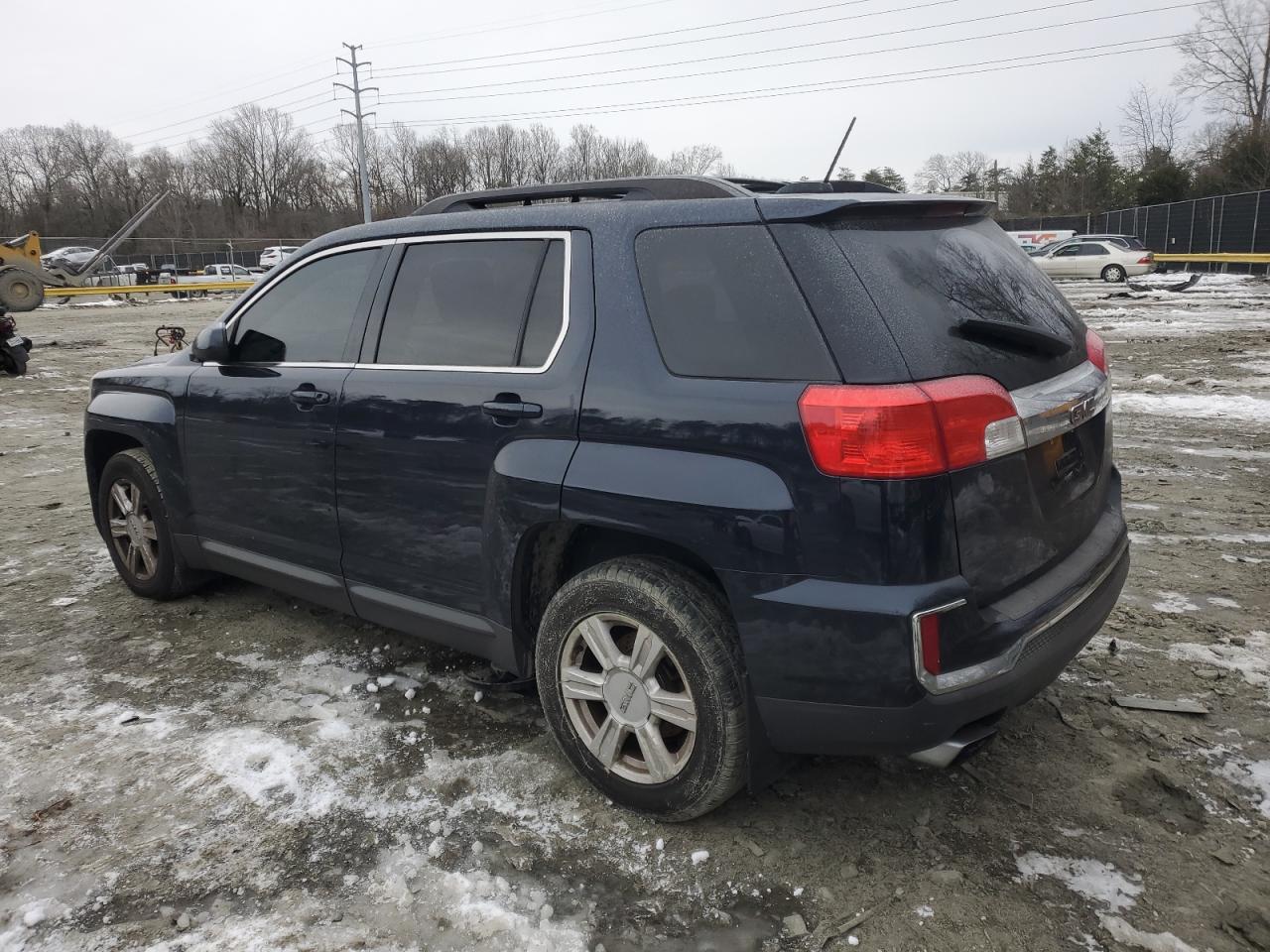 2016 GMC Terrain - Image 2