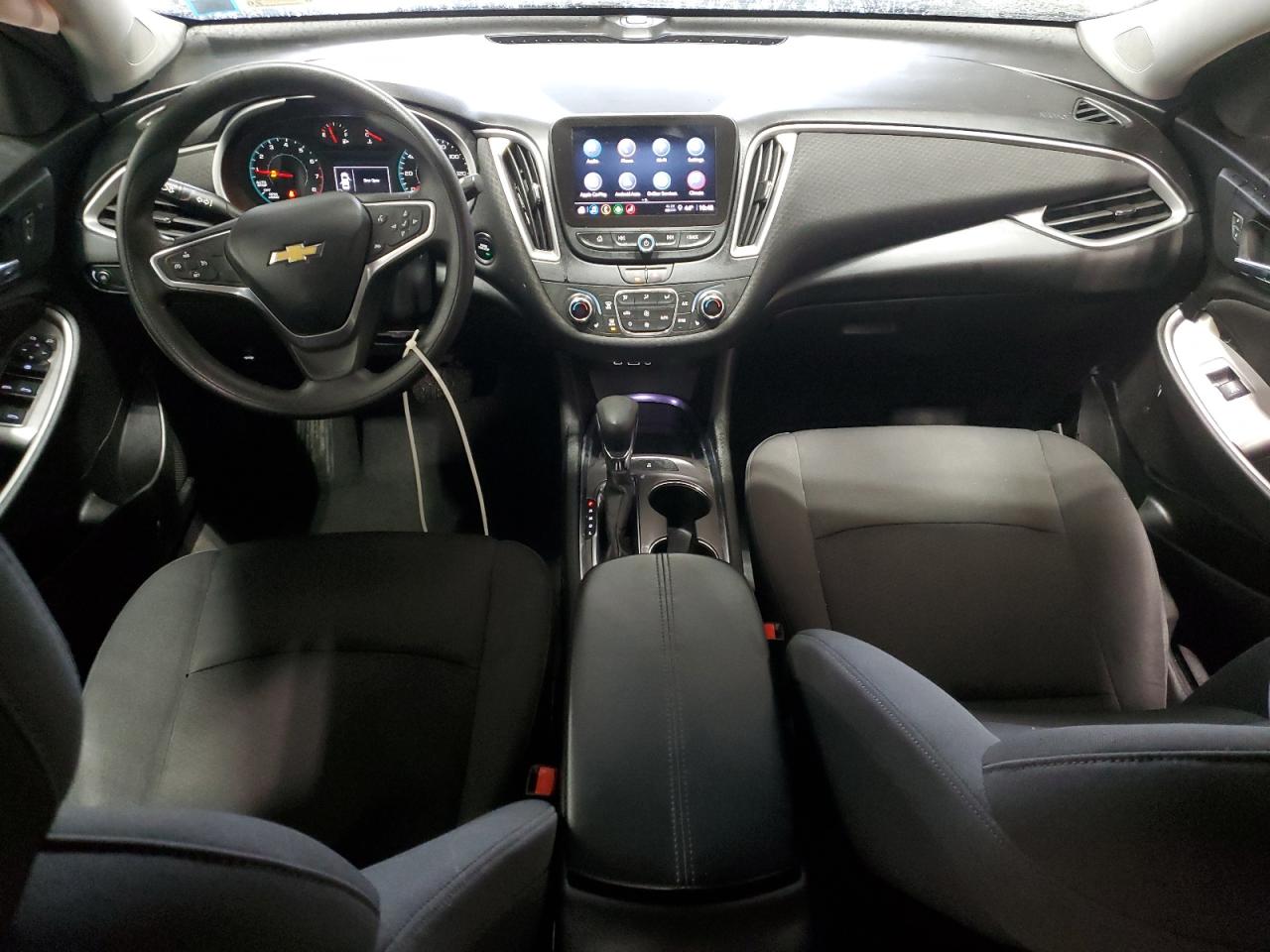 2022 Chevrolet Malibu - Image 8