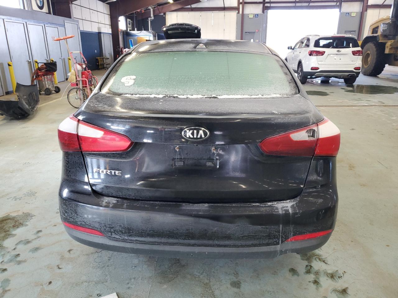 2015 Kia Forte - Image 6