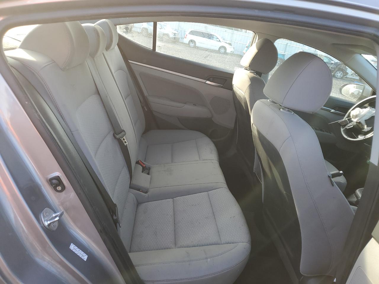 2020 Hyundai Elantra - Image 6
