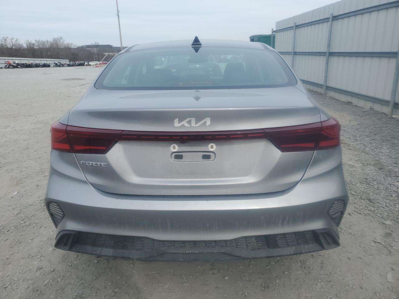 2024 Kia Forte - Image 6