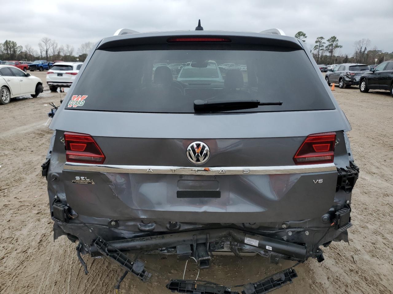 2018 Volkswagen Atlas - Image 6