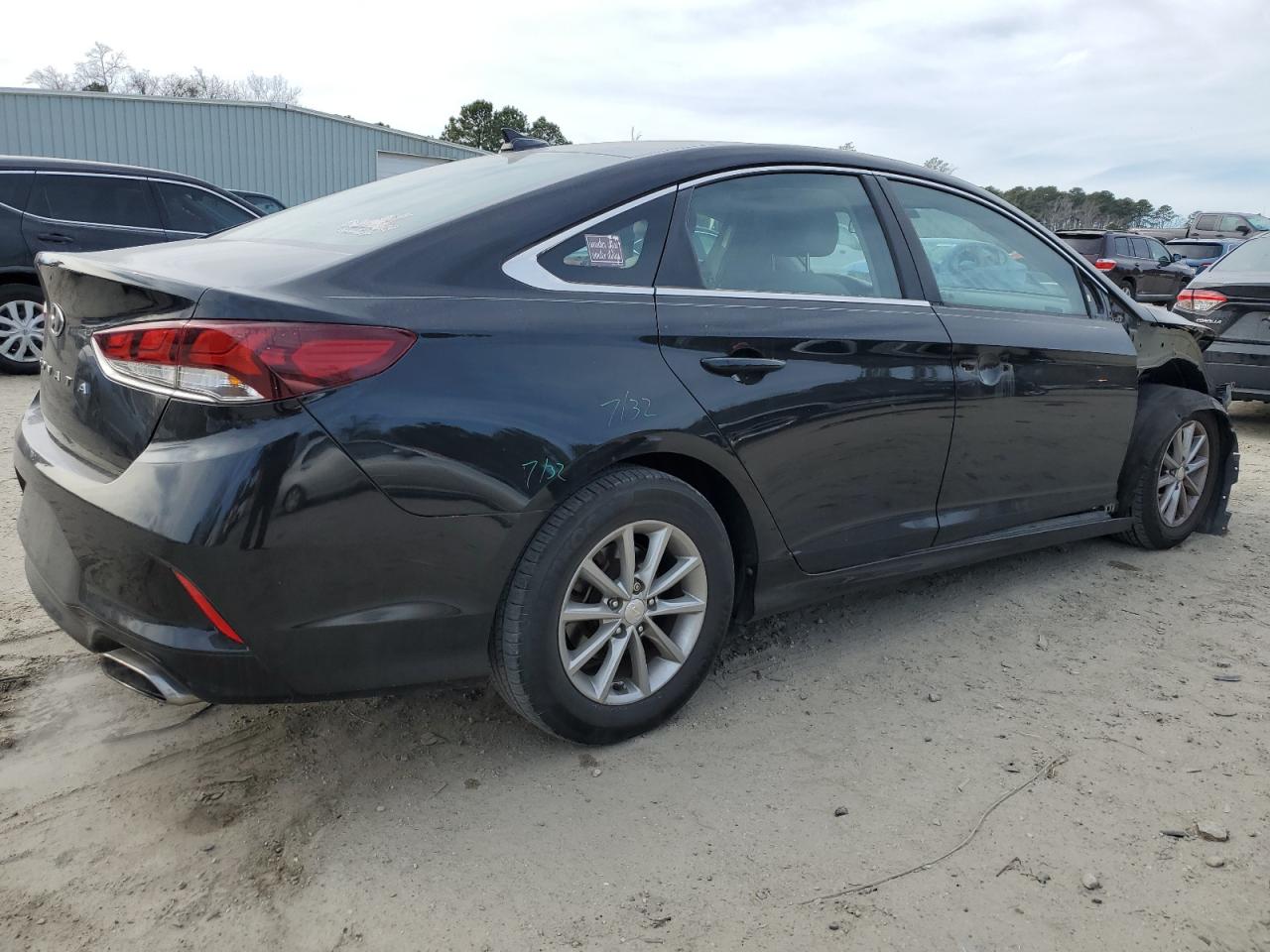 2018 Hyundai Sonata - Image 3