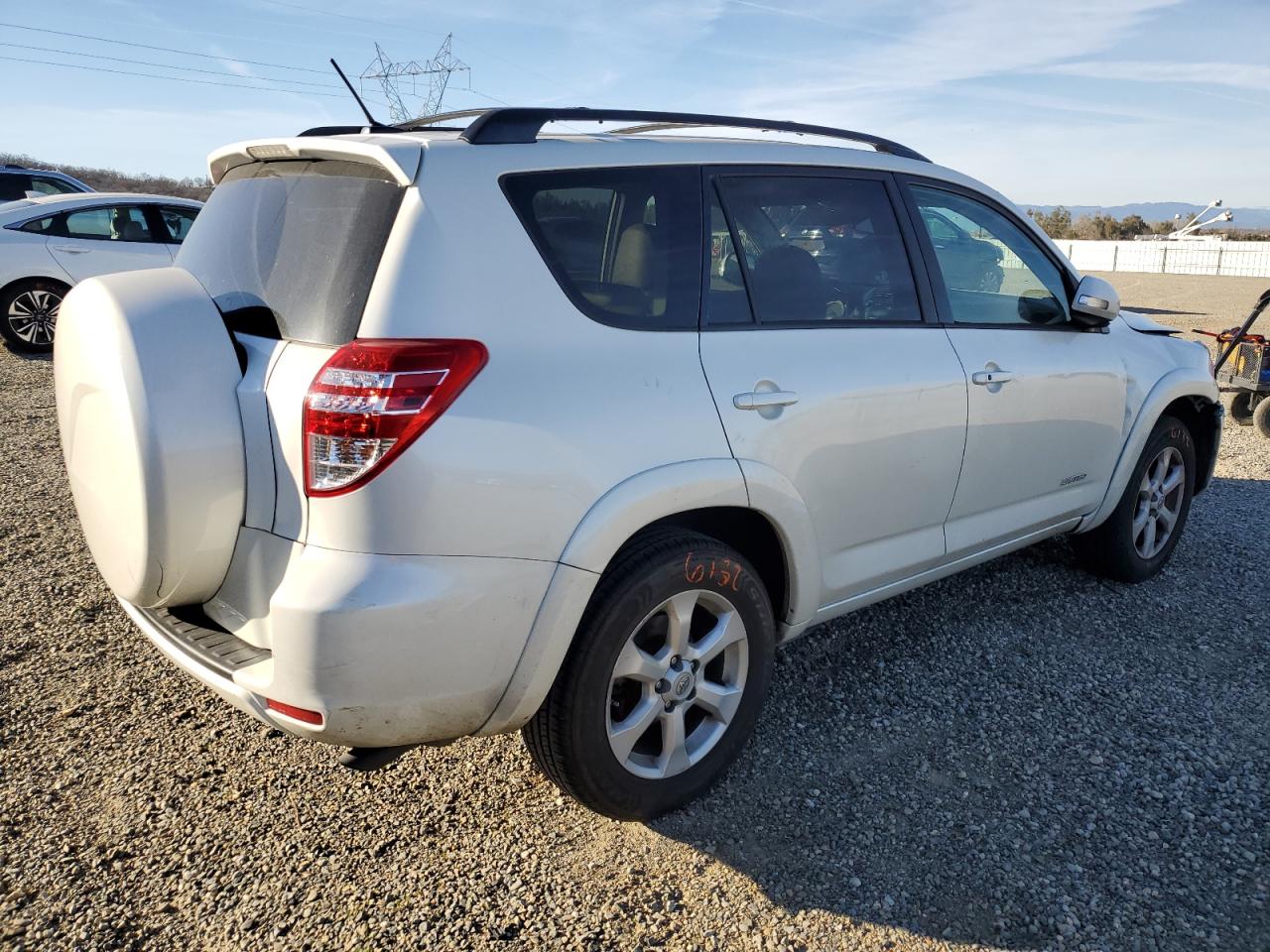 2009 Toyota RAV 4 - Image 3