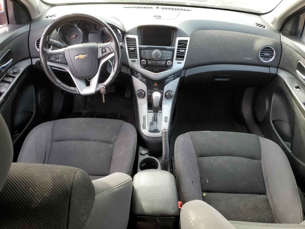2014 Chevrolet Cruze - Image 8