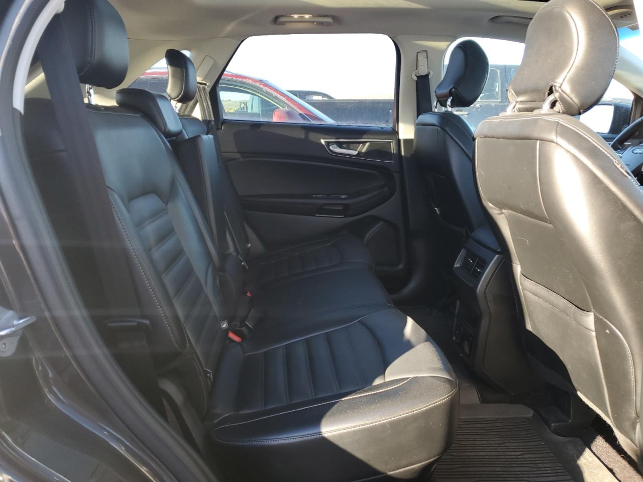 2017 Ford Edge - Image 11