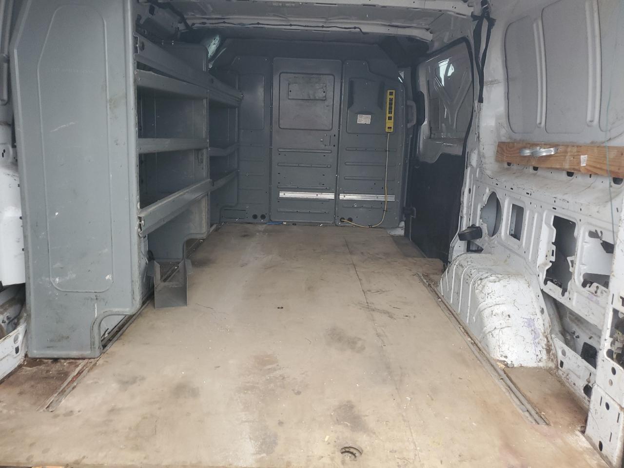 2015 Ford Transit - Image 10