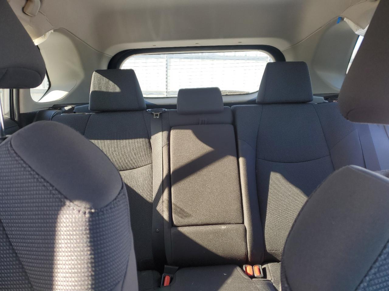 2020 Toyota RAV 4 - Image 10