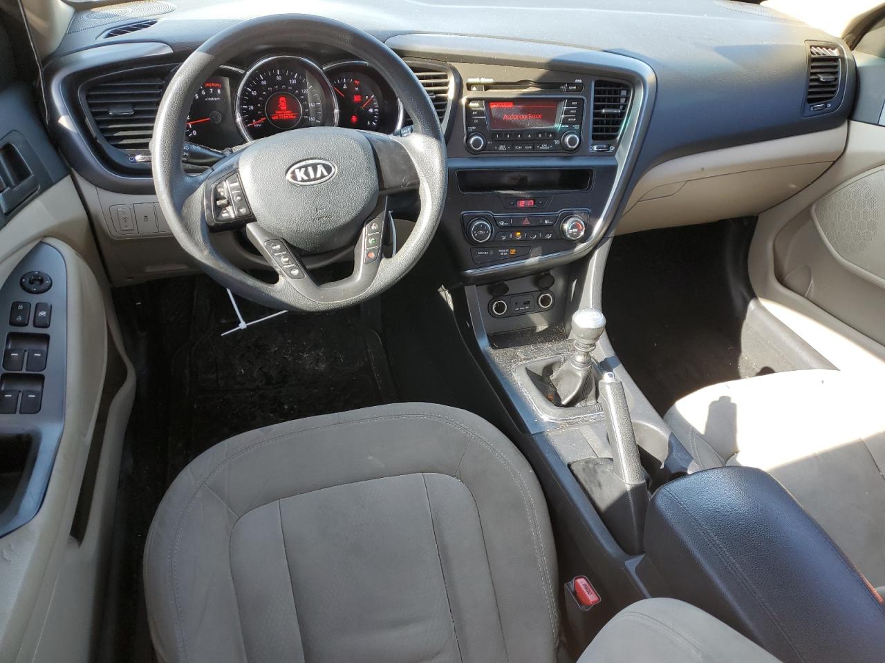2011 Kia Optima - Image 8