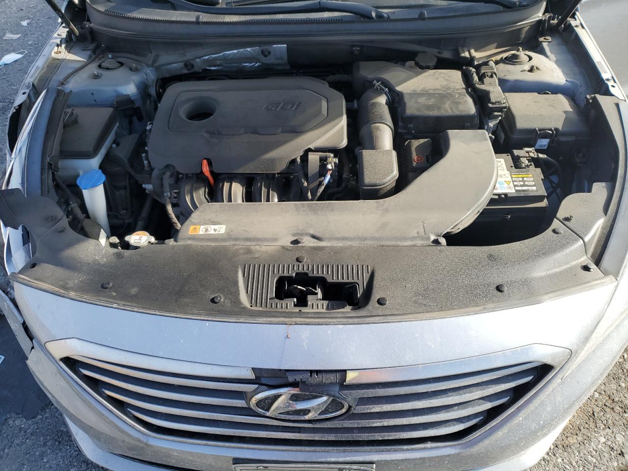 2017 Hyundai Sonata - Image 12